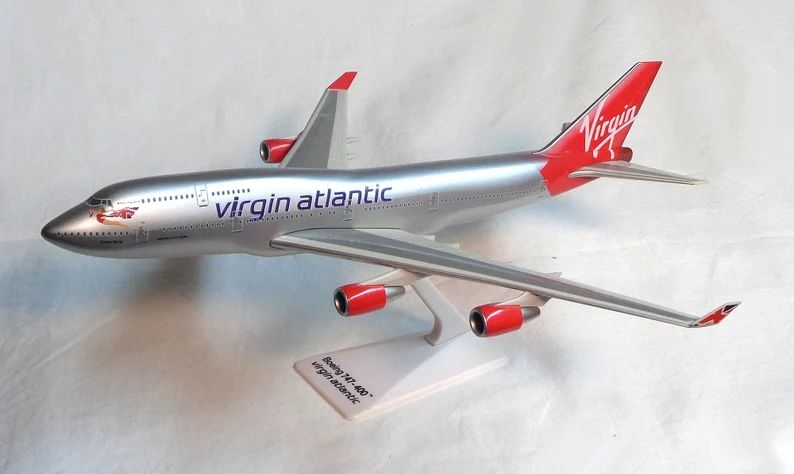 premier-planes-boeing-747-400-virgin
