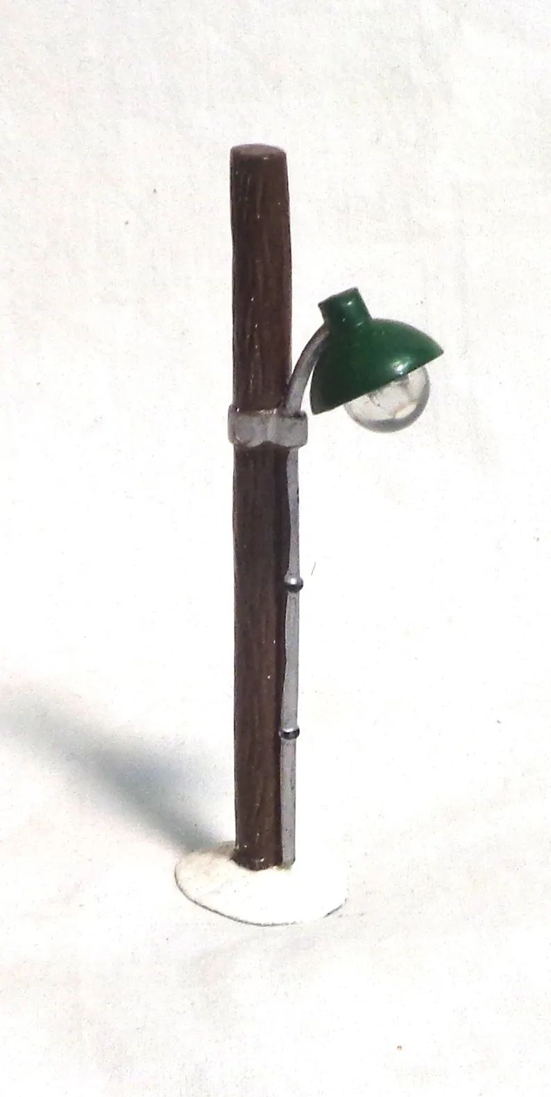 diecast-metal-telephone-pole-wfaux