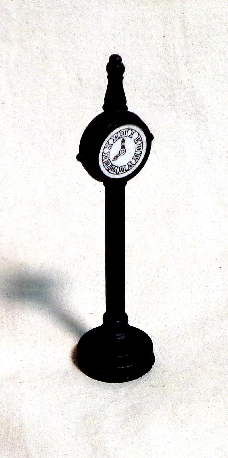 diecast-metal-towncity-clock-great-for