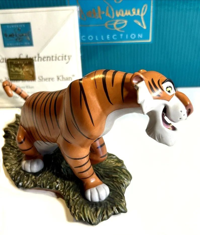 disney-porcelain-classics-collection-khan