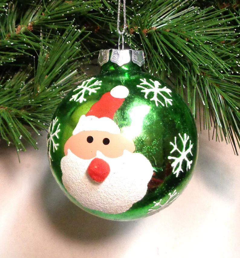 hand-painted-santa-face-glass-ball