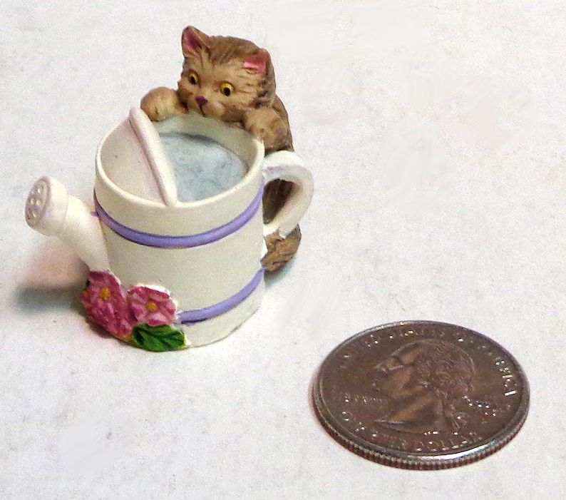 lenox-miniature-cat-thimble-brown-tiger