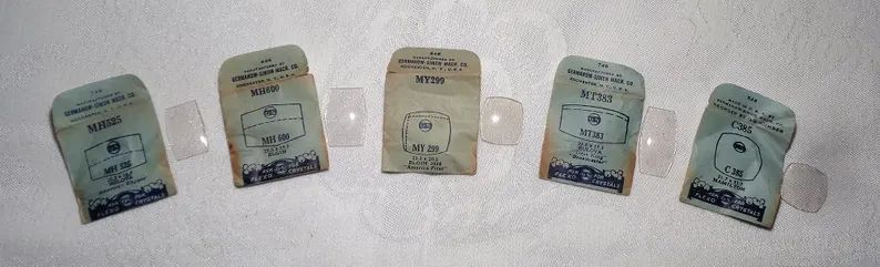 lot-of-5-watch-face-crystals-old-stock