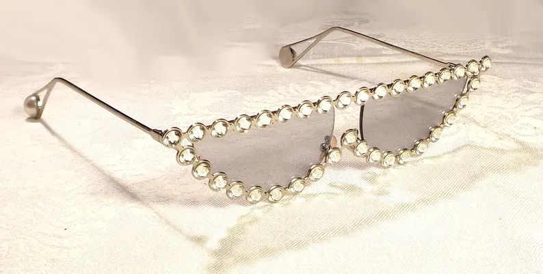 vintage-large-clear-rhinestone-expose-4442481580