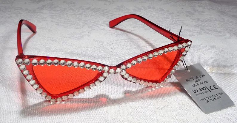 vintage-rhinestone-red-cat-eye-triangle-4442473602