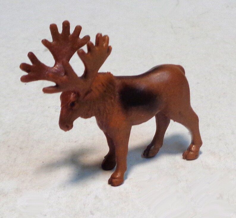 miniature-elk-zoo-animal-approx-175
