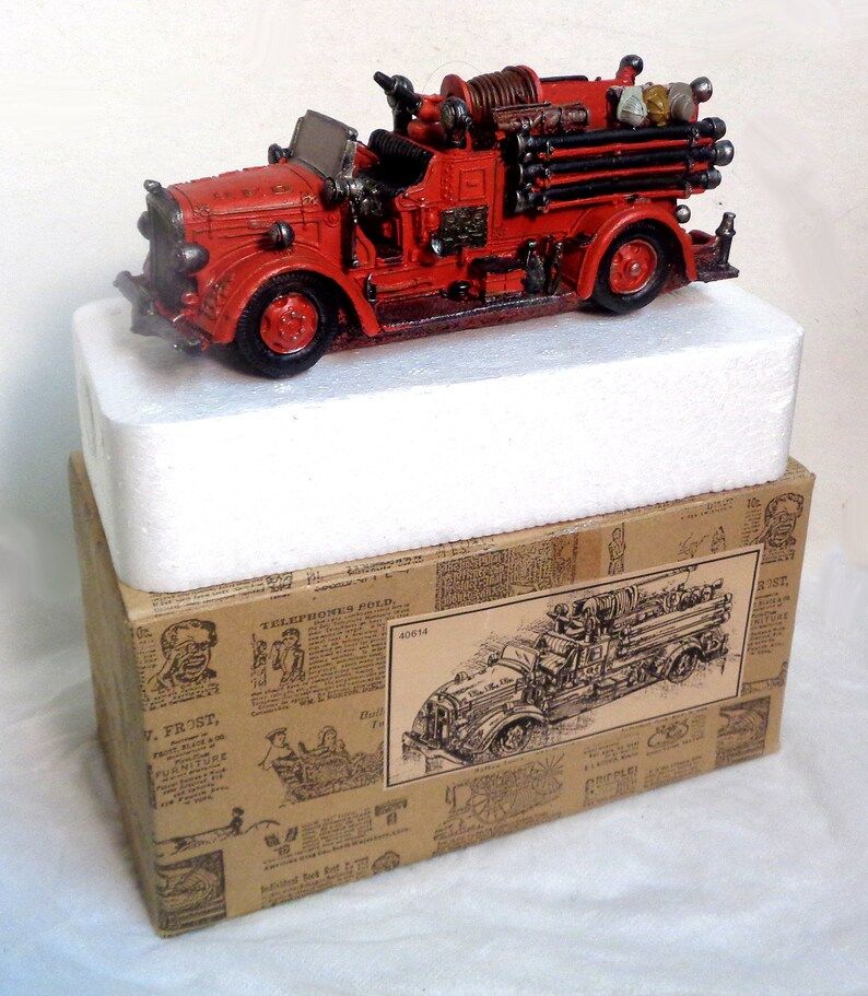resin-sculpture-of-a-fire-engine-pumper