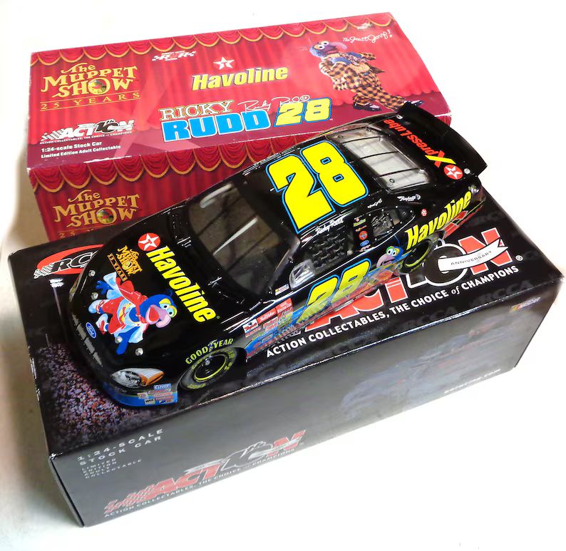 124-scale-action-401147-ricky-rudd