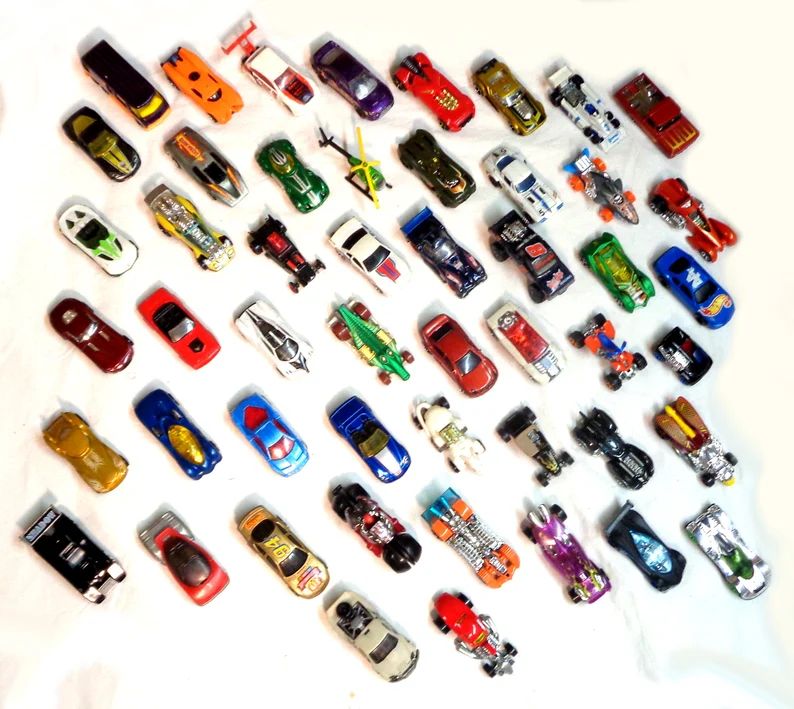 hotwheels-lot-of-fifty-all-different