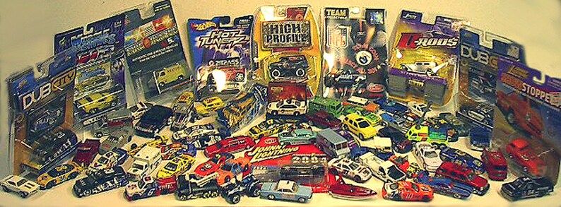 over-60-piece-lot-of-diecast-in-new-lot6