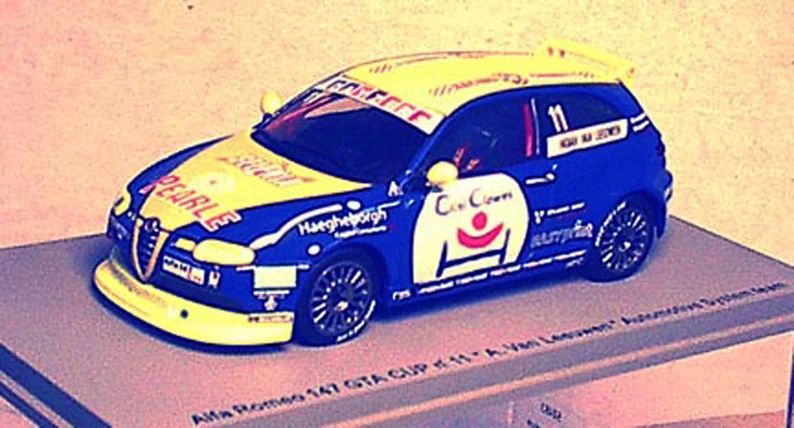 spark-manufactured-diecast-143-scale