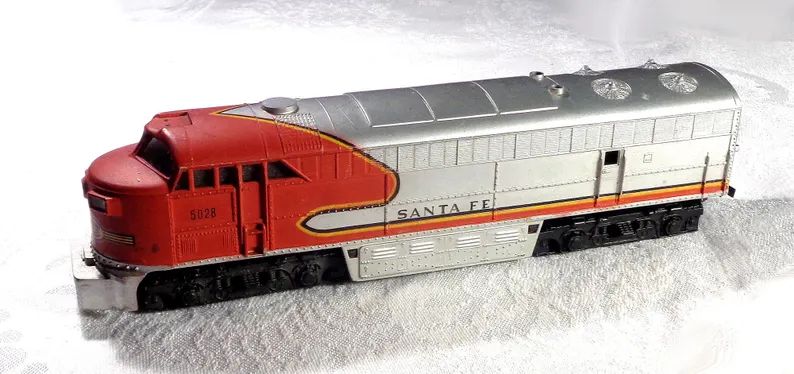 ho-ahm-fm-c-liner-engine-locomotive