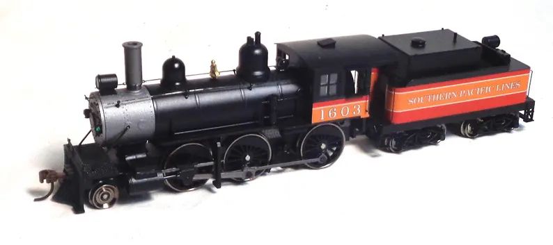 ho-athearn-2-6-0-steam-engine-with