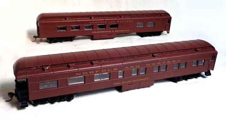 ho-preowned-pair-athearn