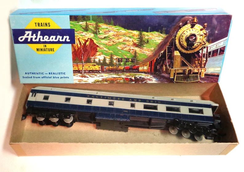 ho-scale-athearn-observation-passenger