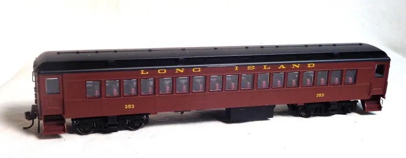 ho-scale-concor-lighted-passenger-coach-(hmf9y)