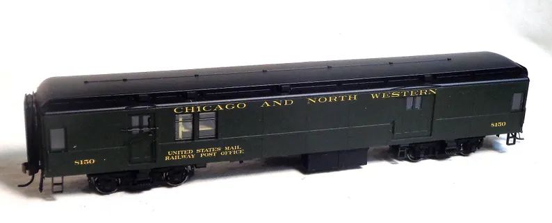 ho-scale-concor-lighted-passenger-rail