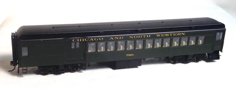 ho-scale-concor-lighted-passenger
