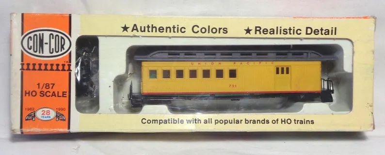 ho-scale-concor-oldie-passenger-combine