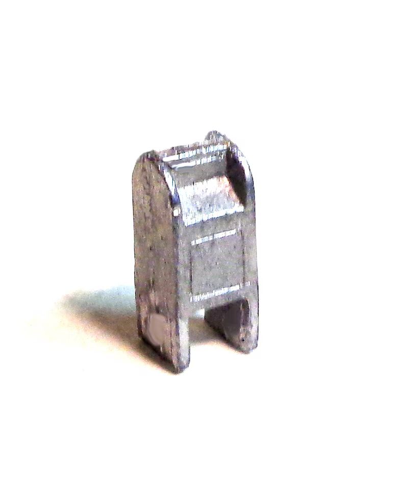ho-scale-diecast-metal-unpainted-mailbox-1484894589