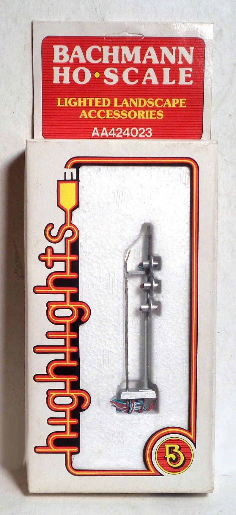 ho-scale-electric-working-3-light-target