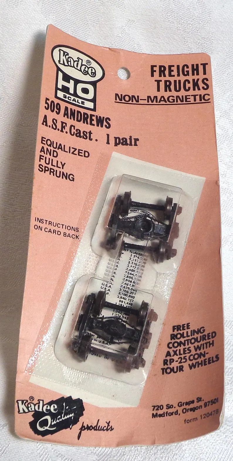 ho-scale-kadee-freight-trucks-509