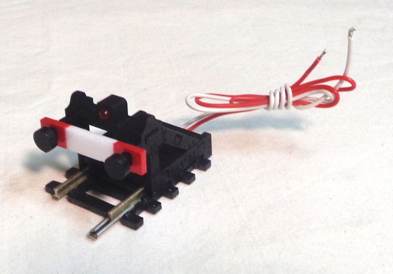 ho-scale-led-lighted-bumper-end-track