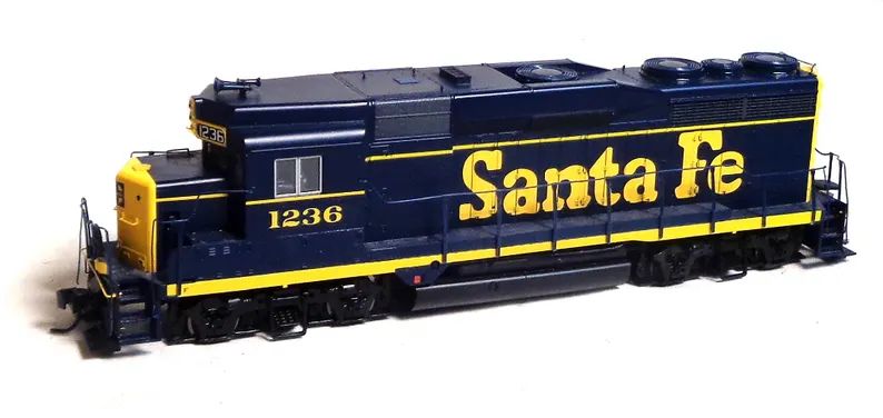 ho-scale-lifelike-proto-2000-series-gp
