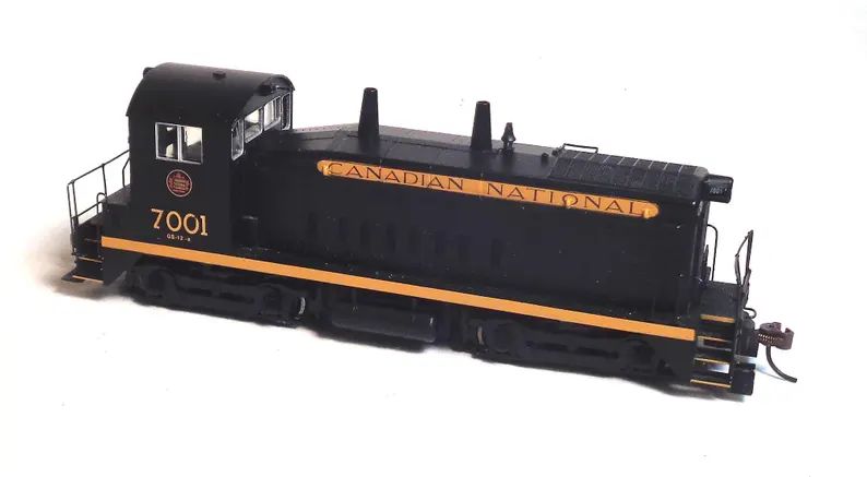 ho-scale-lifelike-proto-2000-series-sw-9