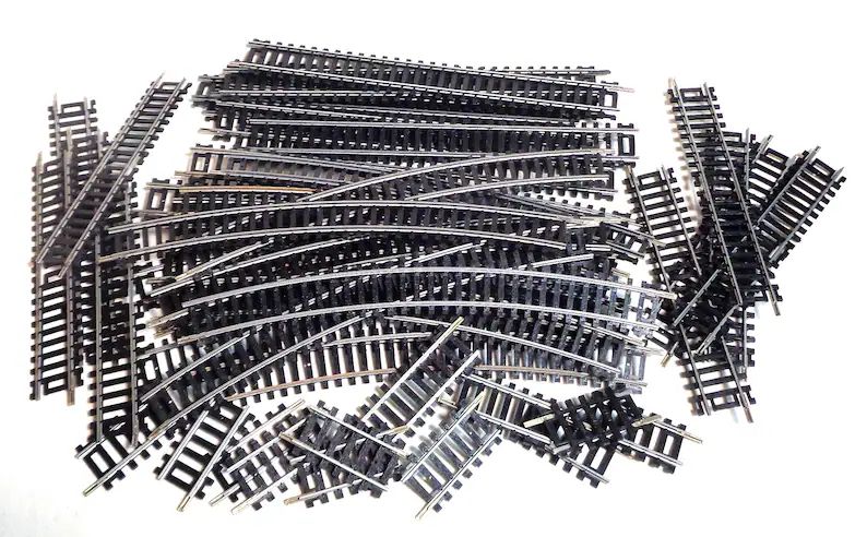 ho-scale-lot-of-approx-fifty50-pieces-of-1877553257