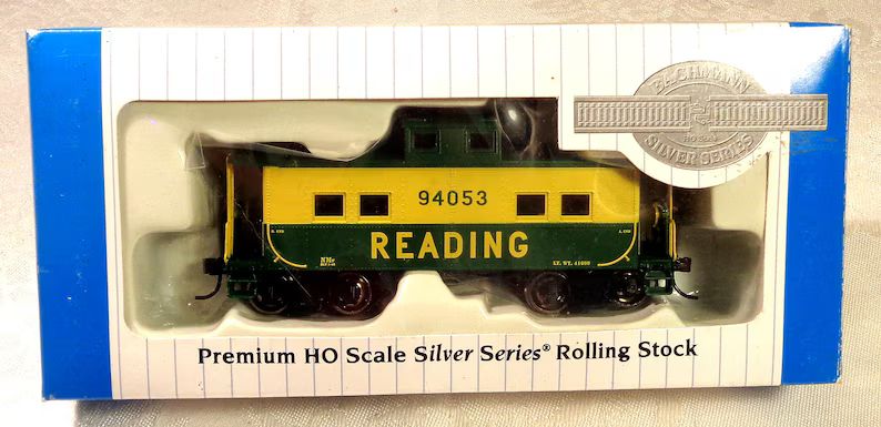ho-scale-new-old-stock-bachmann-silver-(pjw9b)