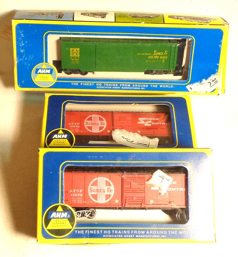 ho-scale-pre-owned-ahm-santa-fe-box