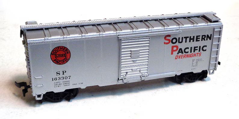 ho-scale-pre-owned-built-up-athearn-box-(pa0pq)
