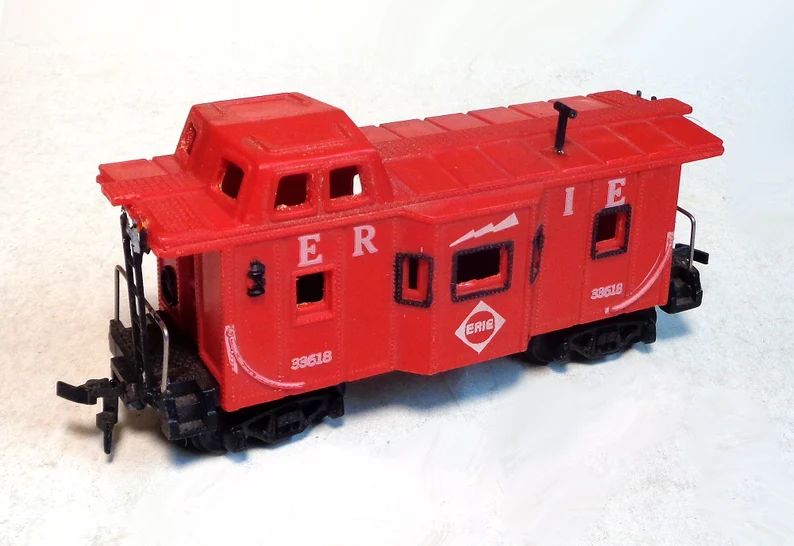 ho-scale-pre-owned-caboose-american