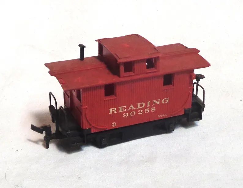 ho-scale-pre-owned-rivarossi-short