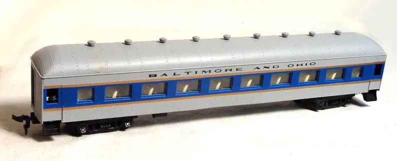 ho-scale-pre-owned-vintage-arch-roof