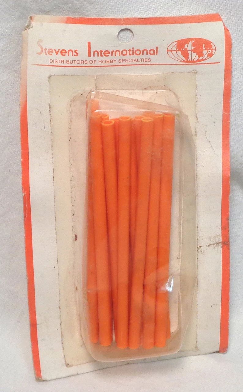 ho-scale-set-of-12-plastic-pipes-for