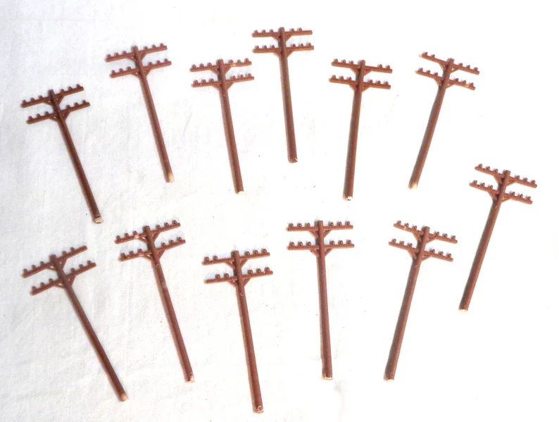 ho-scale-set-of-one-dozen12-telephone-(kiw7t)