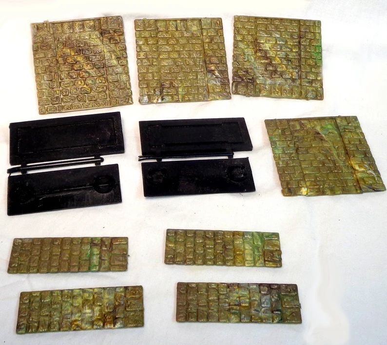 ho-scale-stone-bridge-pier-set-of-two