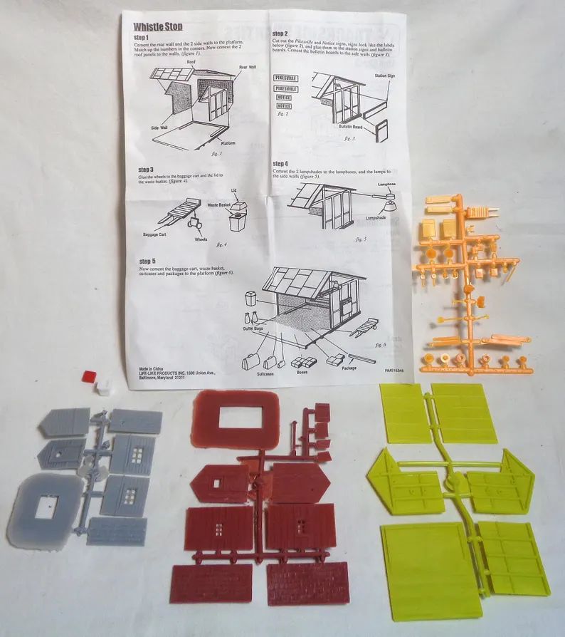 ho-scale-trackside-buildings-three-brand