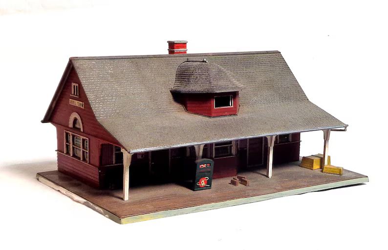 ho-scale-train-built-up-building-kit-(b47ab)