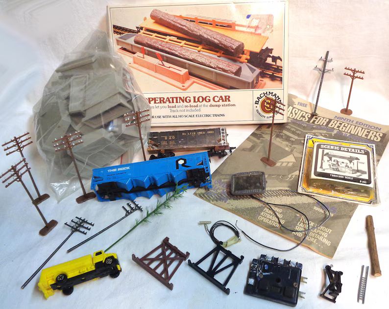 ho-scale-train-wreck-partspieces-lot-10
