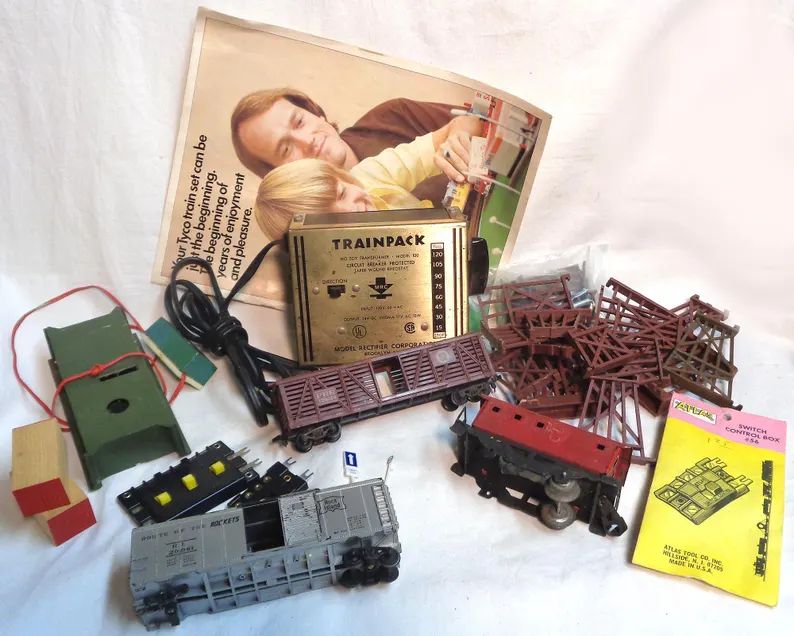 ho-scale-train-wreck-partspieces-lot-2