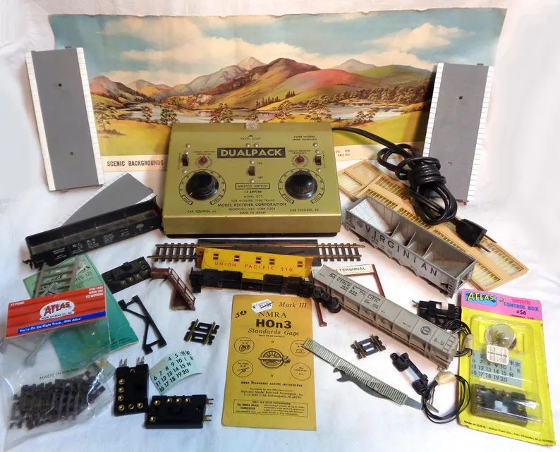 ho-scale-train-wreck-partspieces-lot-4