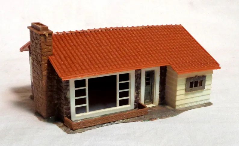 ho-scale-vintage-built-up-small-ranch