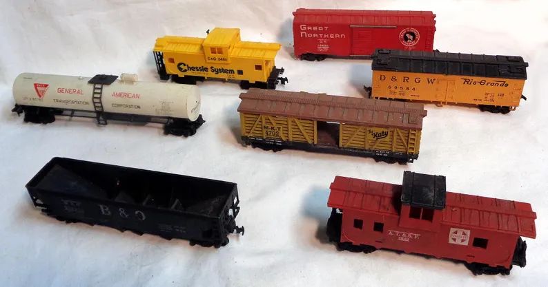 ho-vintage-lot-of-seven7-misc-freight