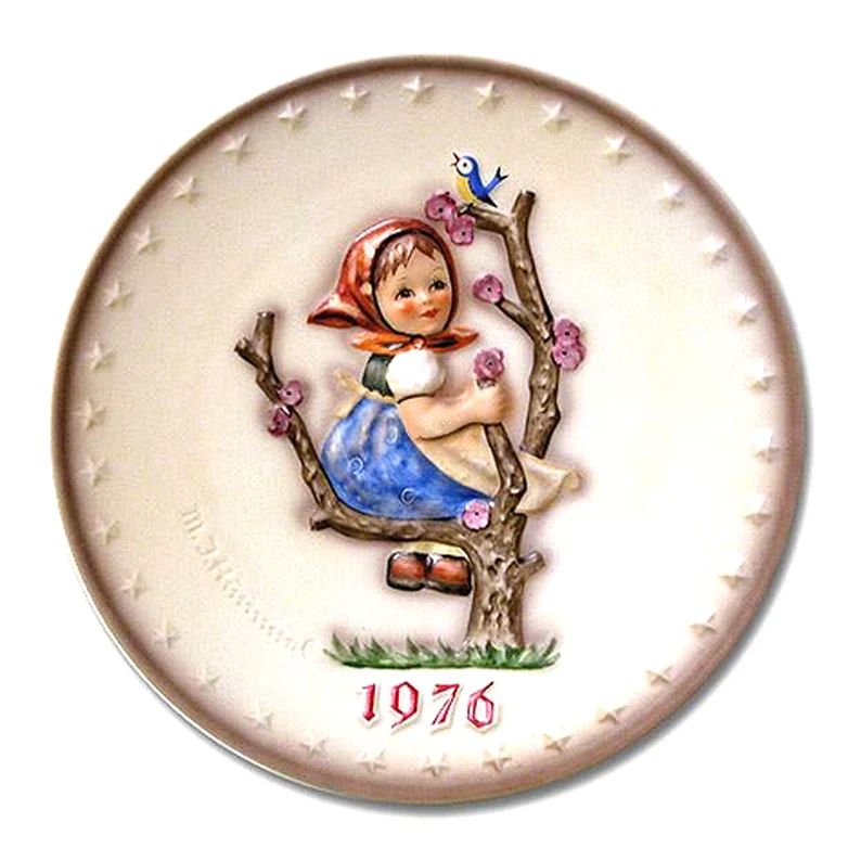 goebel-hummel-1976-annual-porcelain