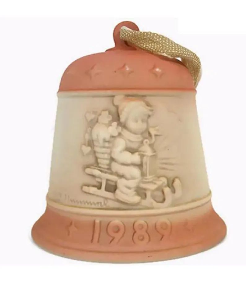 goebel-hummel-1989-bell-boy-on-sled