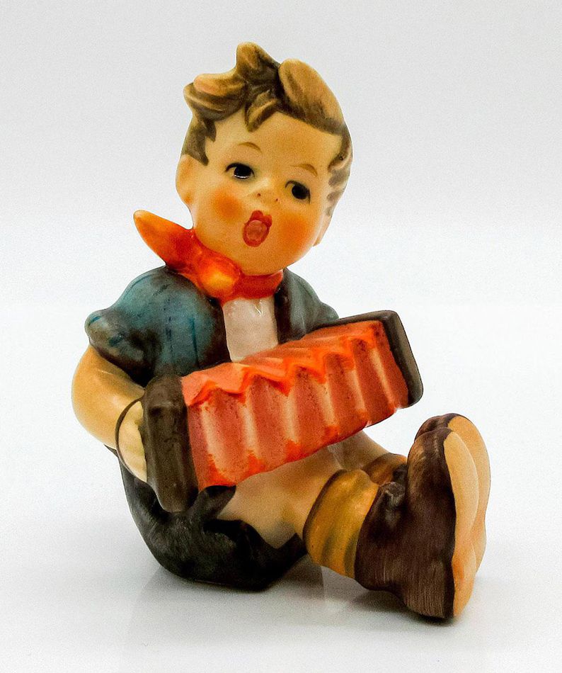 goebel-hummel-figurine-boy-with