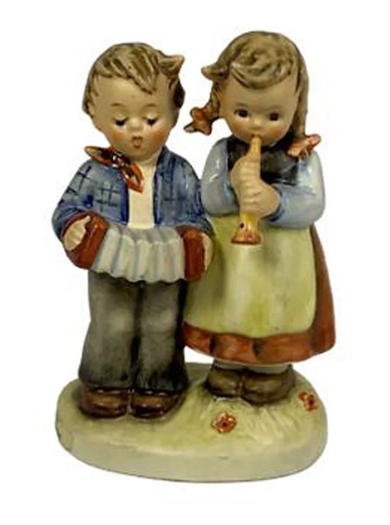 hummel-figurine-birthday-serenade-45